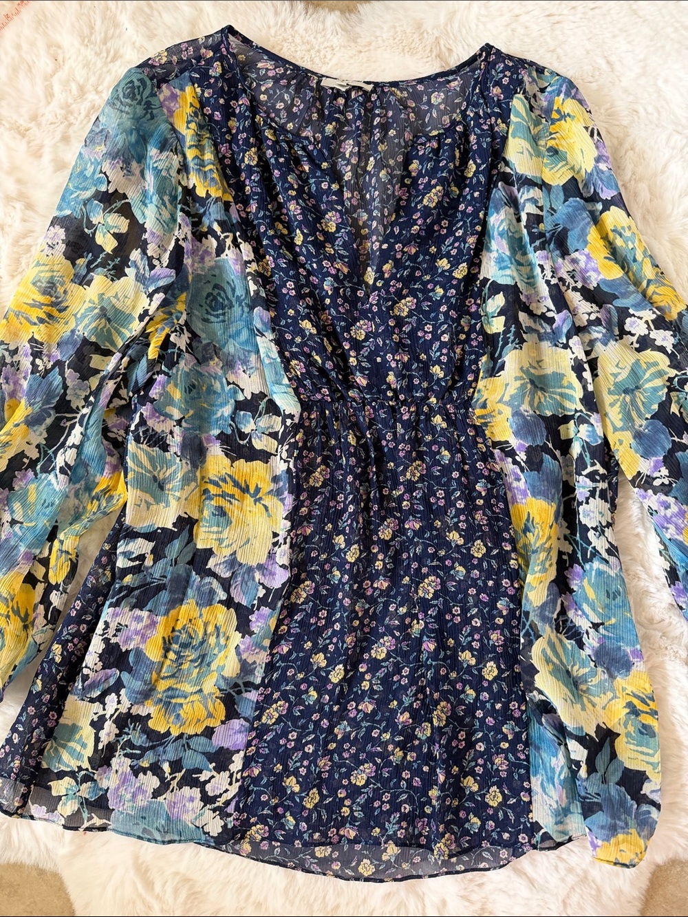 Joie Navy Floral Long-Sleeve Mixed-Print Blouse size M